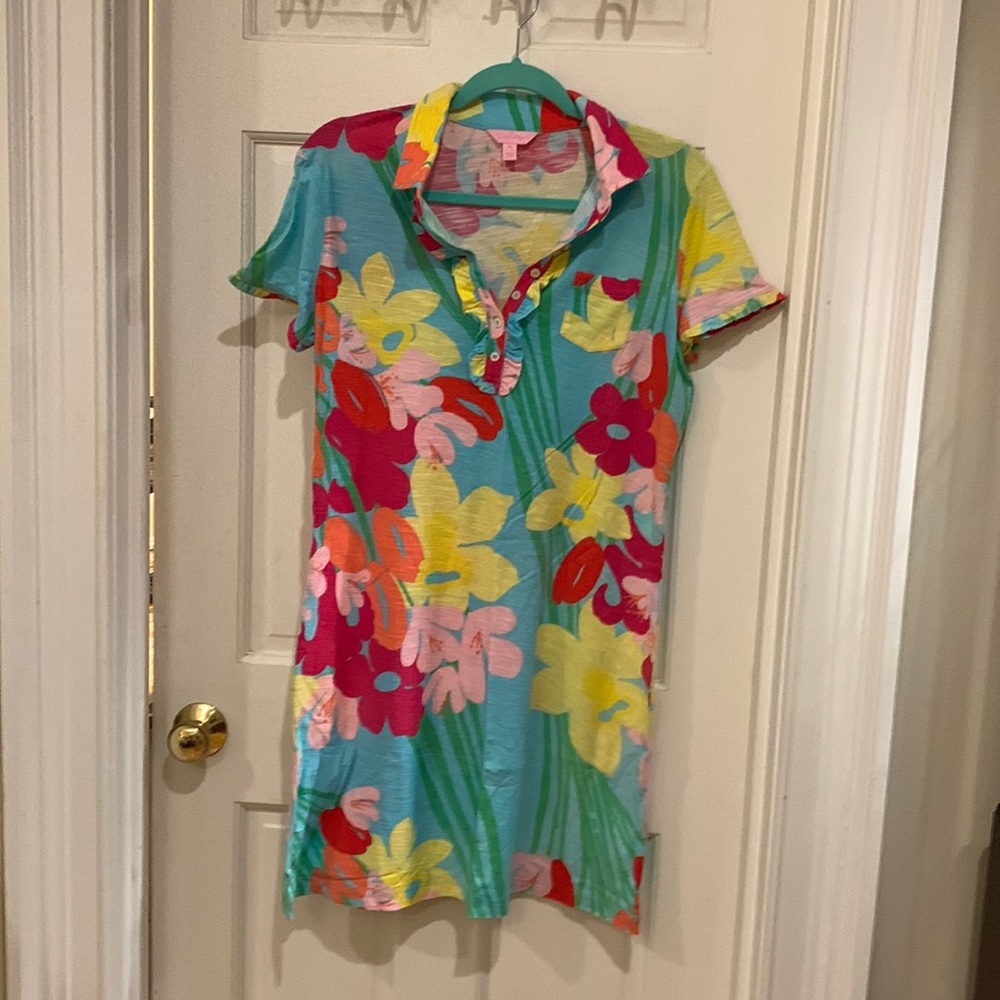 Lilly Pulitzer T-Shirt Dress. Medium. EUC